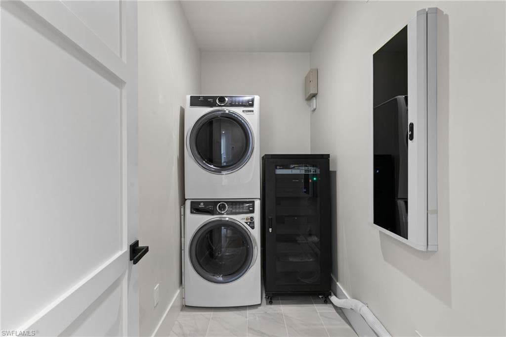 1191 7th AVE N-44