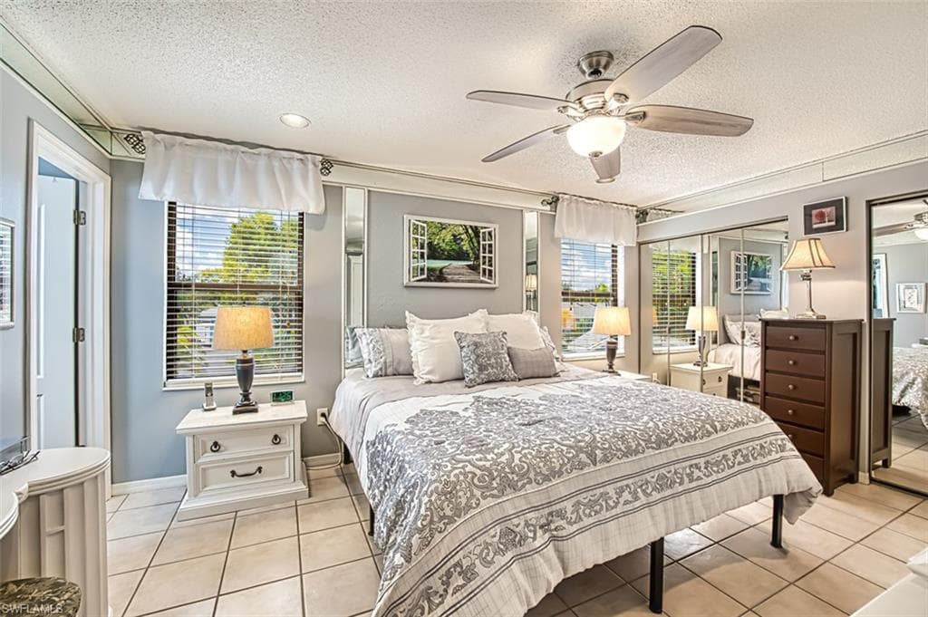 9626 Windsor Club CIR-33