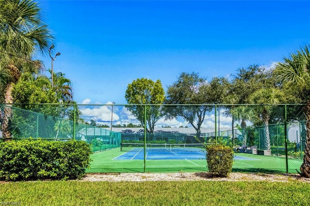 9626 Windsor Club CIR-44