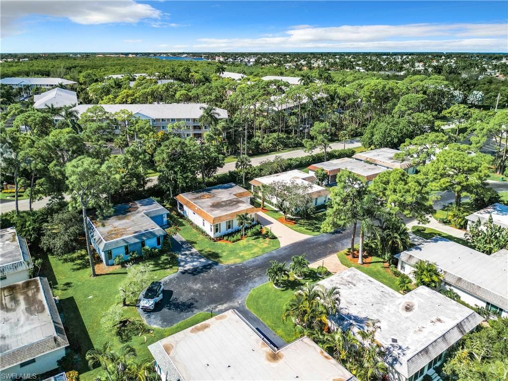 375 CARNABY CT 54-2