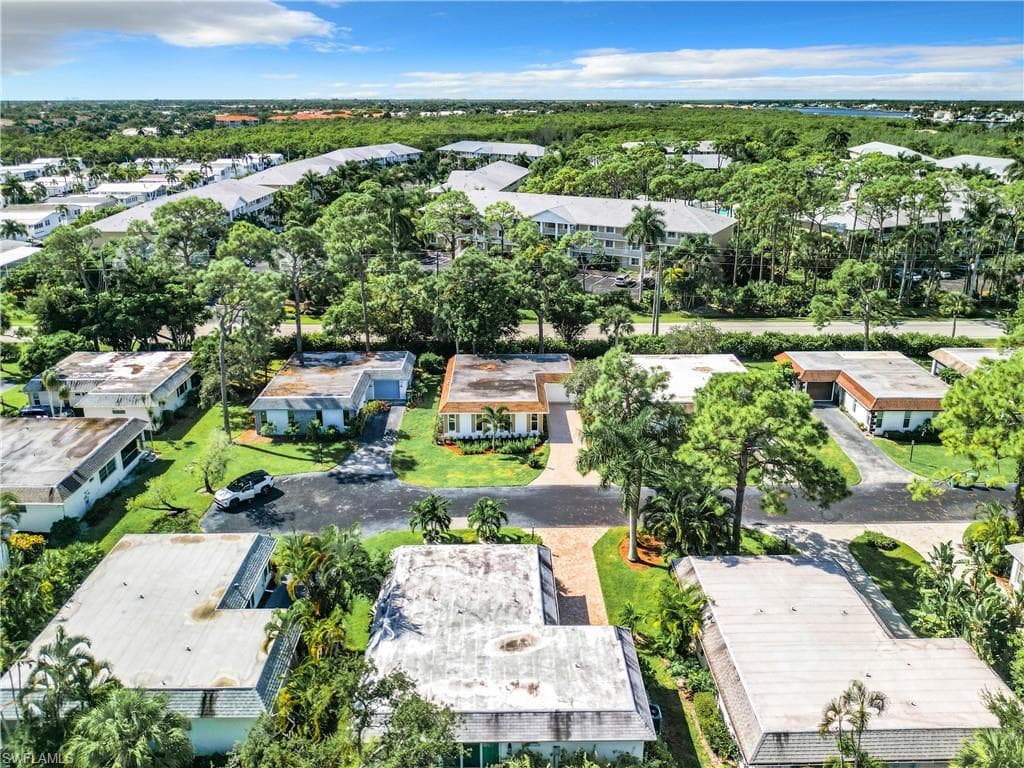 375 CARNABY CT 54-3