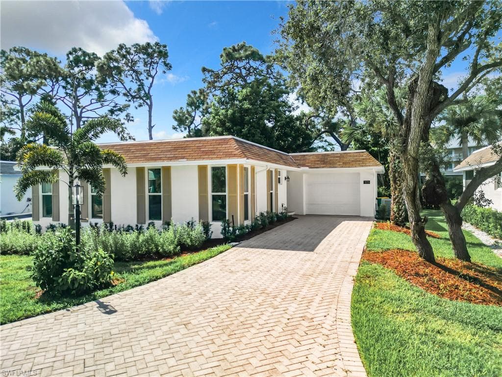 375 CARNABY CT 54-1