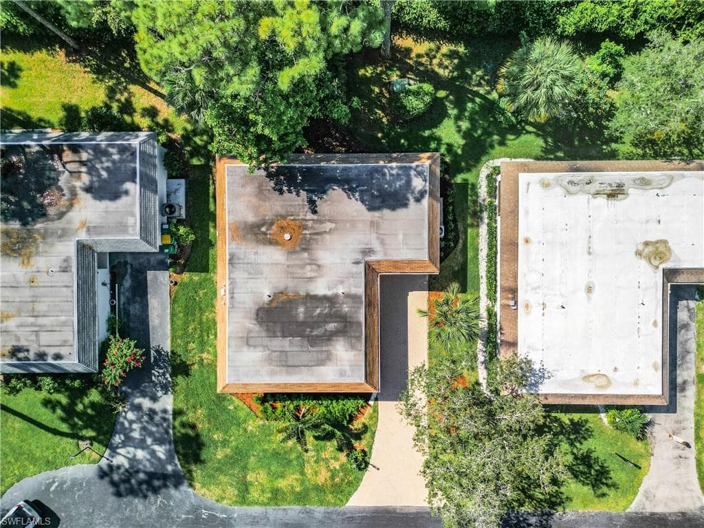 375 CARNABY CT 54-50