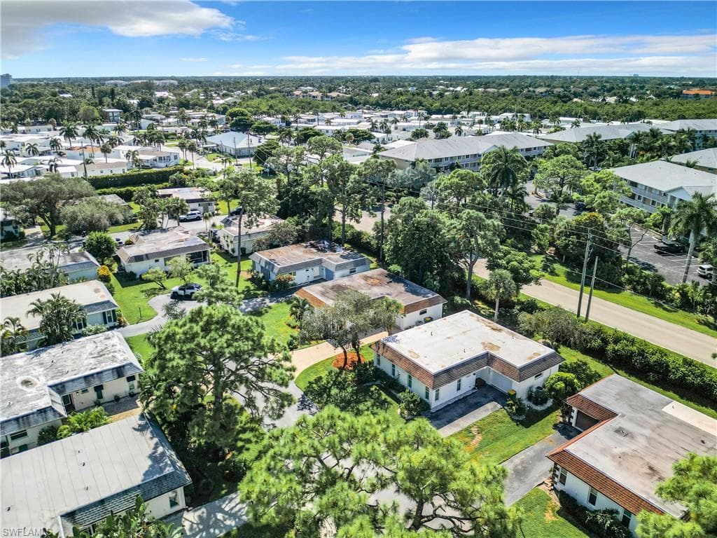 375 CARNABY CT 54-4