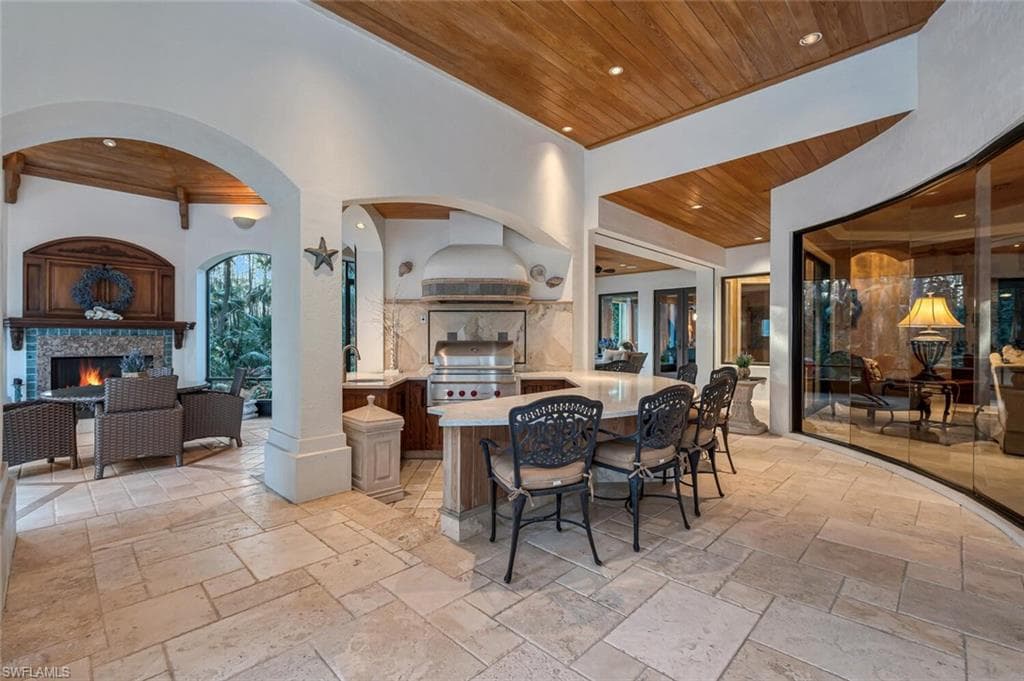 4453 Brynwood DR-38