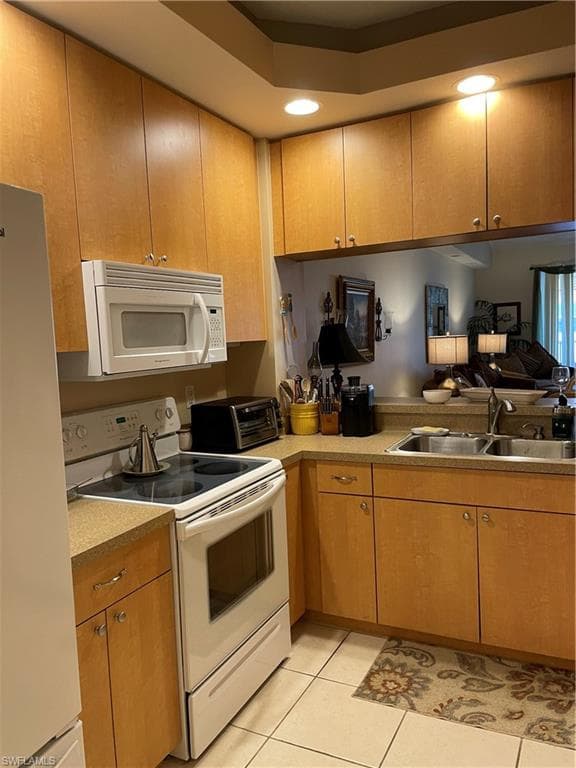 1105 Van Loon Commons CIR 303-10