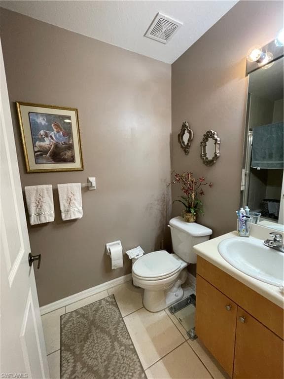 1105 Van Loon Commons CIR 303-15