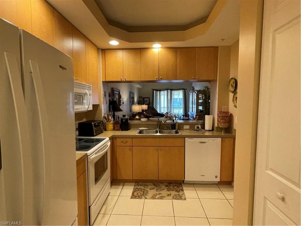 1105 Van Loon Commons CIR 303-11