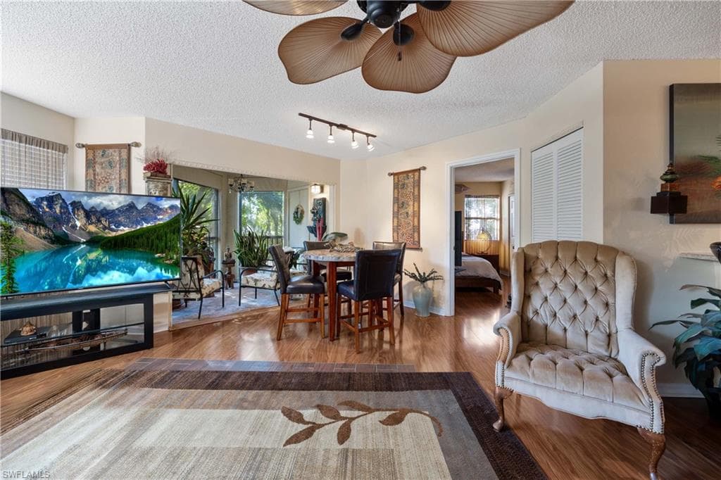 8870 Colonnades CT W 328-2