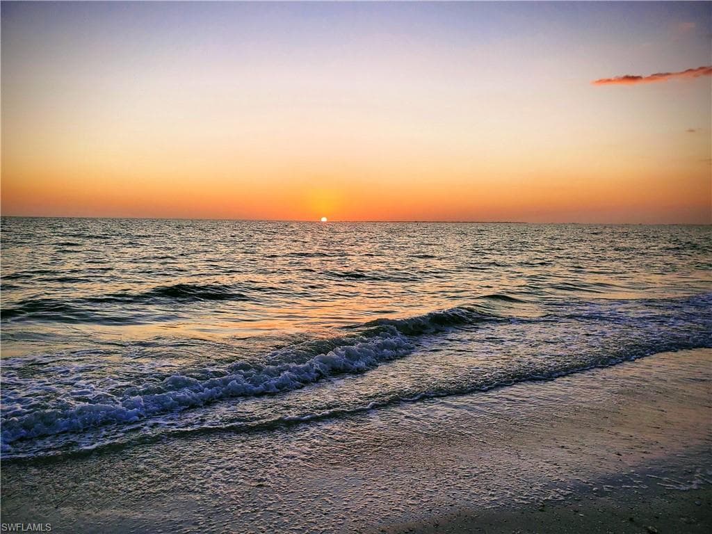 6672 Estero BLVD A110-27
