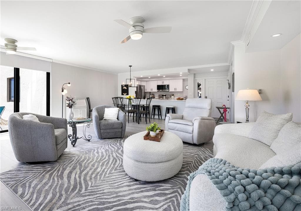 6672 Estero BLVD A110-6