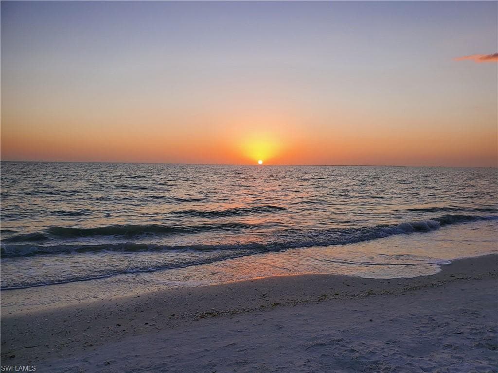 6672 Estero BLVD A110-26
