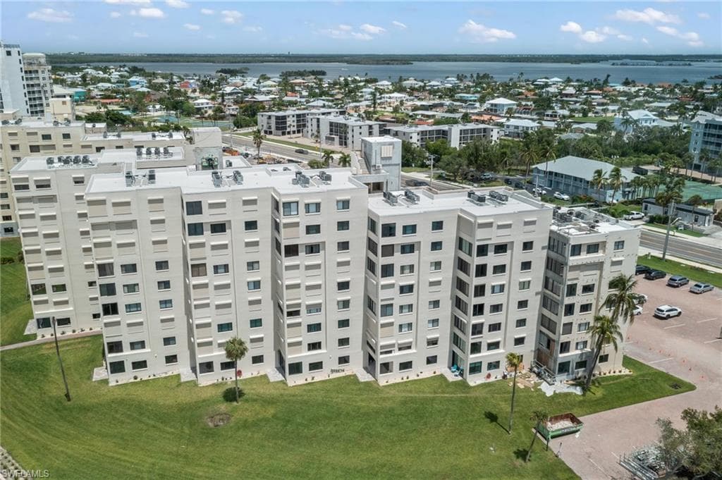 6672 Estero BLVD A110-29