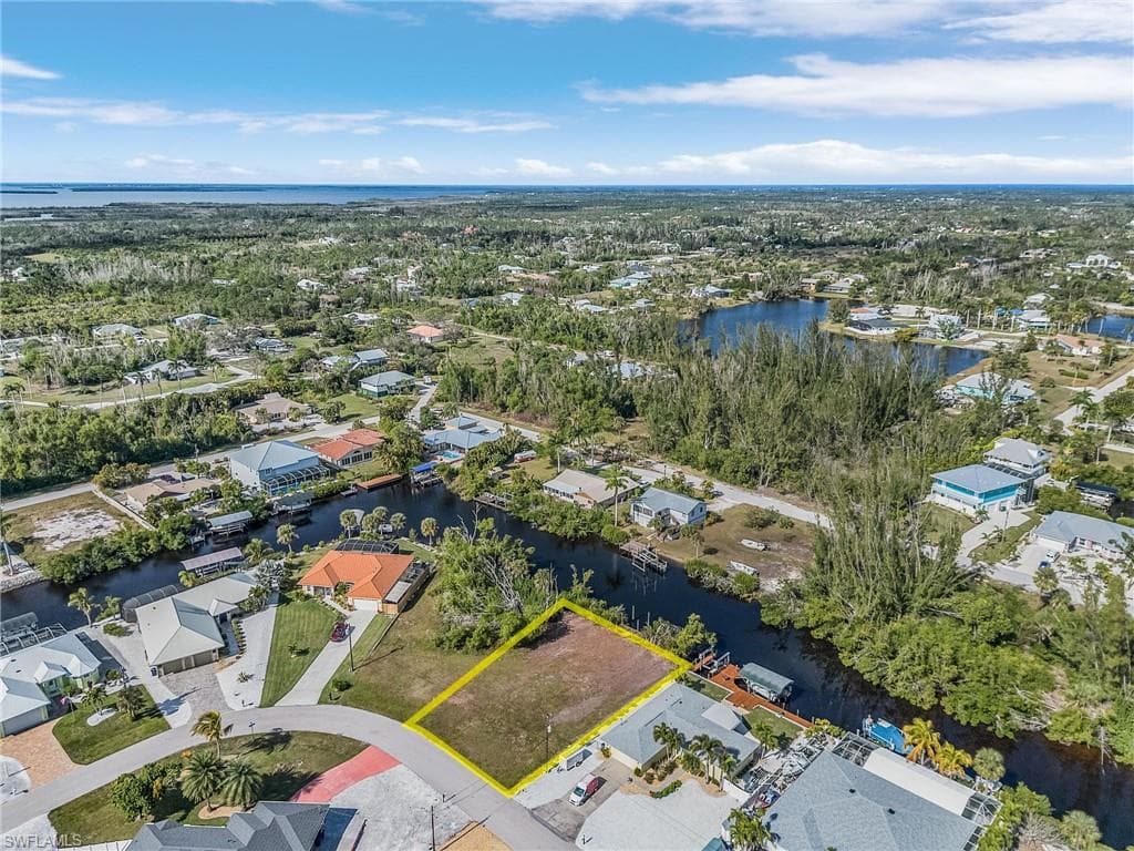5260 Genesee PKWY-5