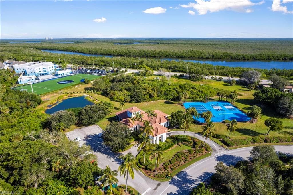 1279 Blue Hill Creek DR-17