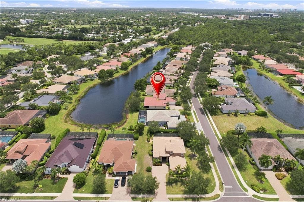 291 Saddlebrook LN-35
