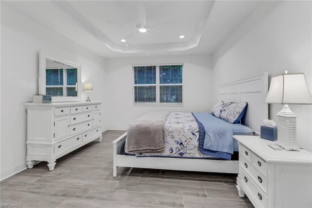6953 Avalon CIR 1801-14