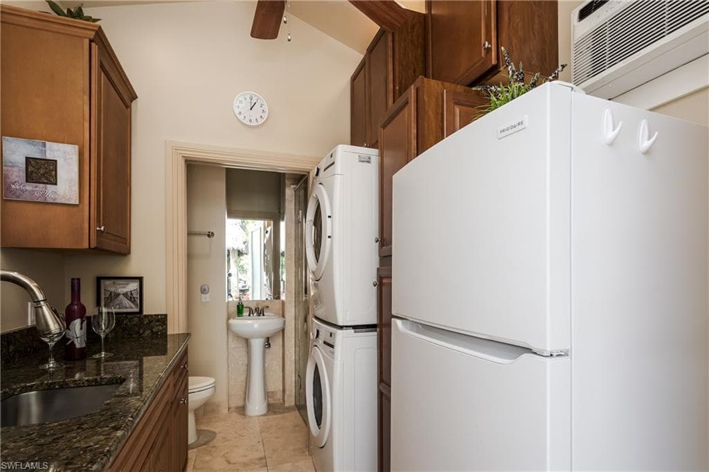 13446 Ladyfish LN-22