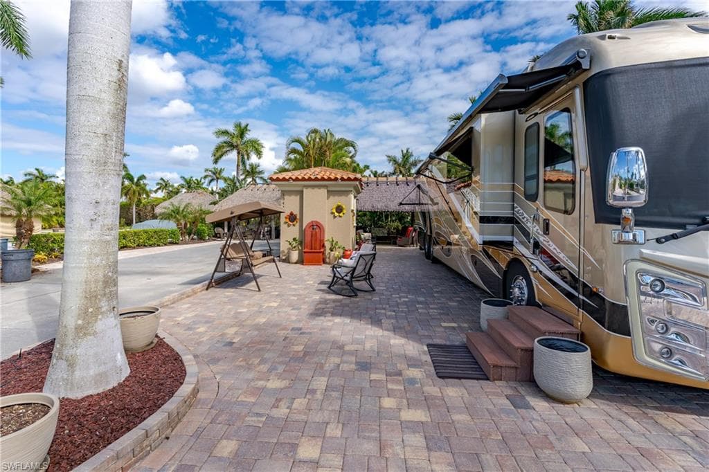 13446 Ladyfish LN-35