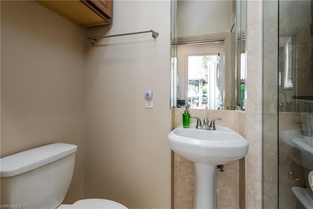 13446 Ladyfish LN-25