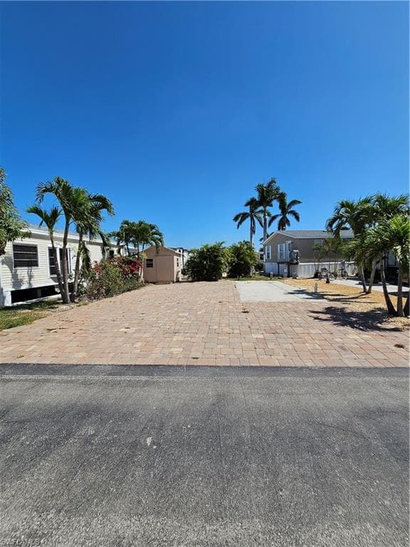 5628 Red Bird LN-6