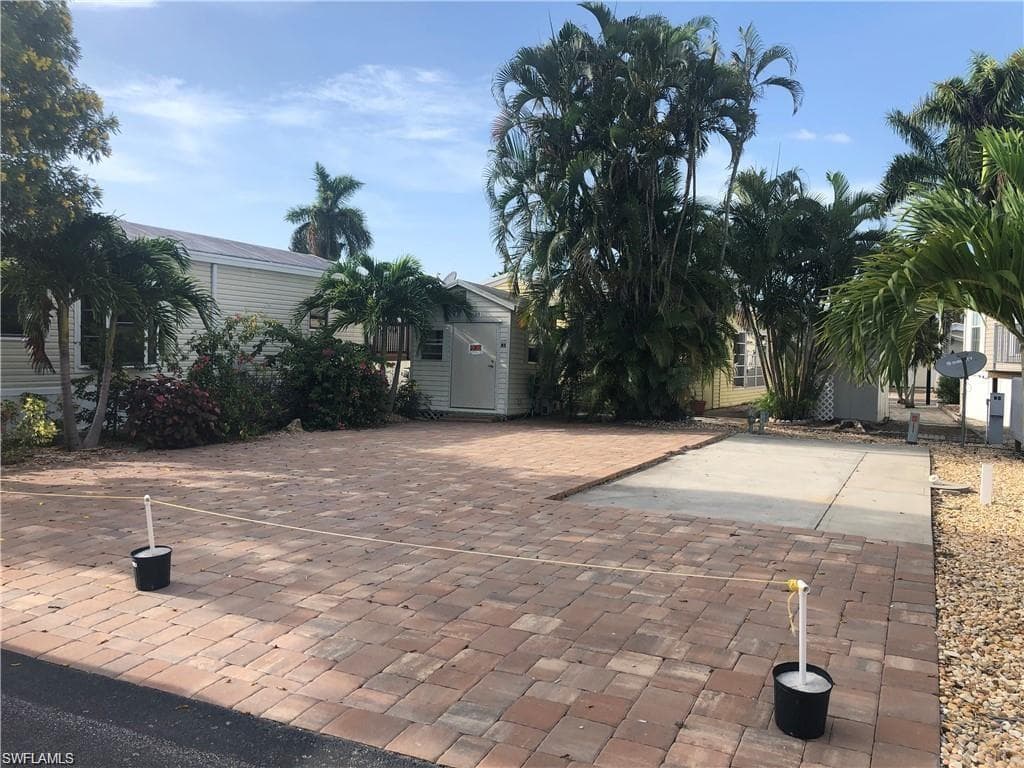 5628 Red Bird LN-3