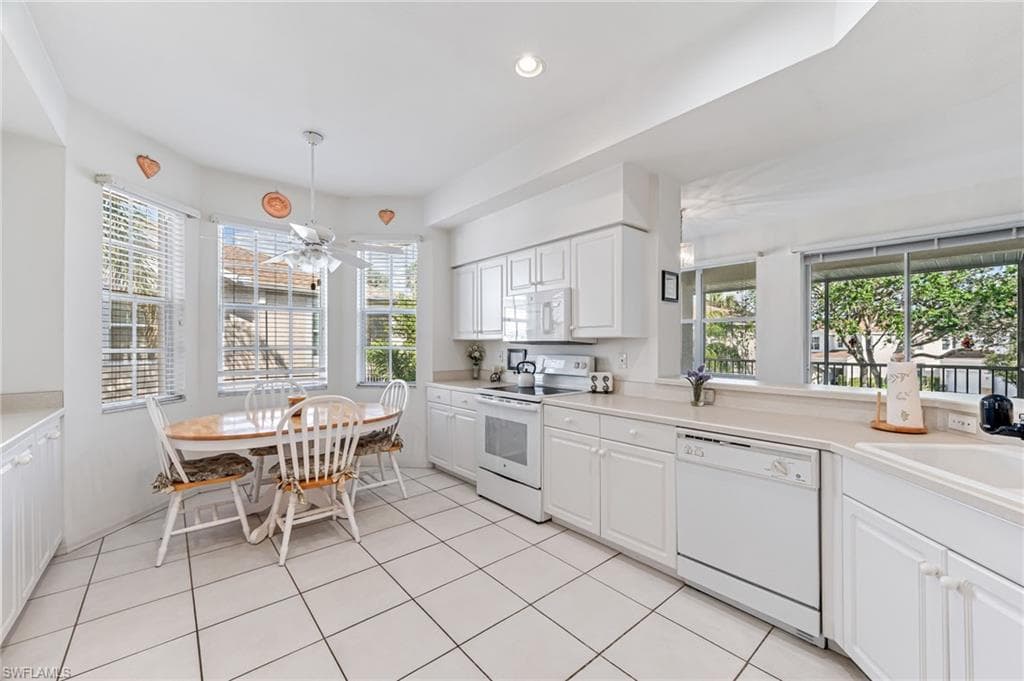 25778 Lake Amelia WAY 201-3