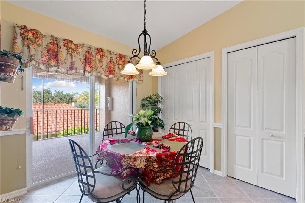 2860 Cypress Trace CIR 1825-10