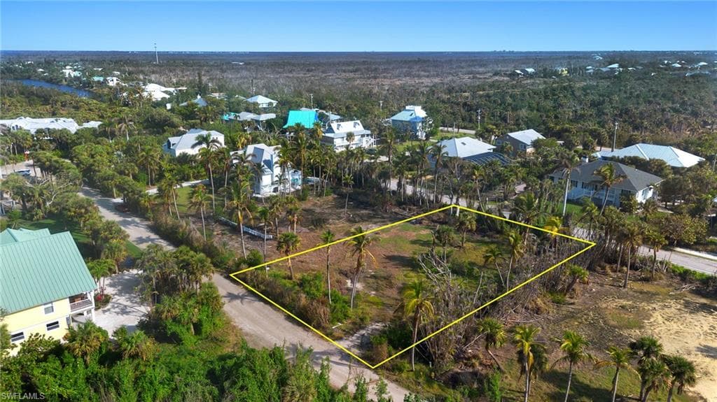 460 Sawgrass PL-8