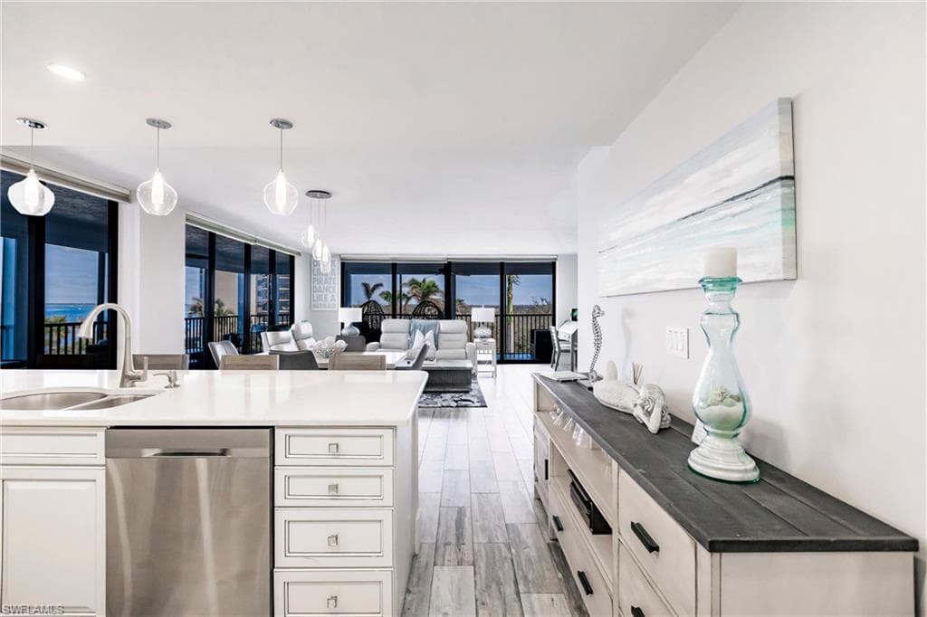 17170 Harbour Point DR 437-13