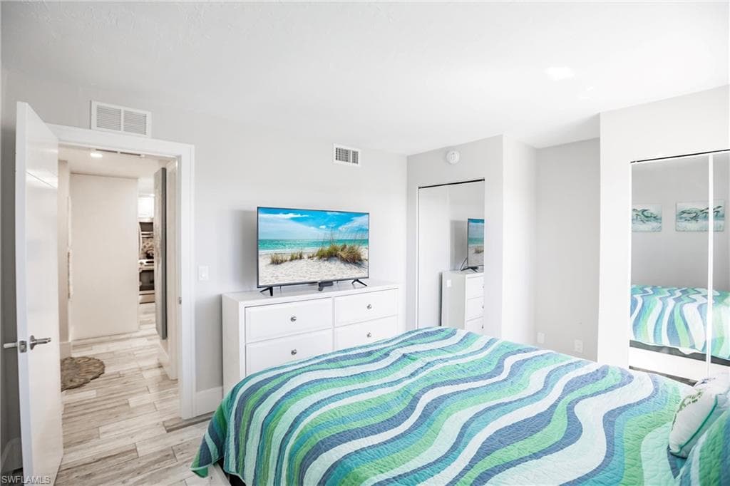 17170 Harbour Point DR 437-26