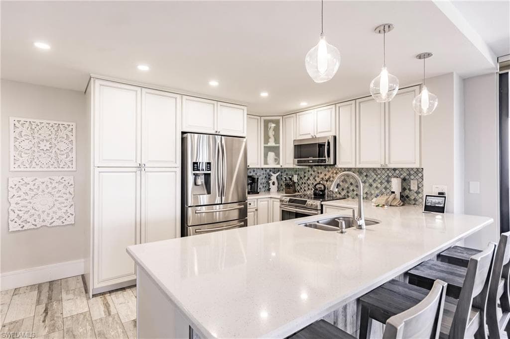 17170 Harbour Point DR 437-7