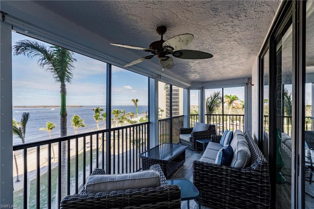 17170 Harbour Point DR 437-32
