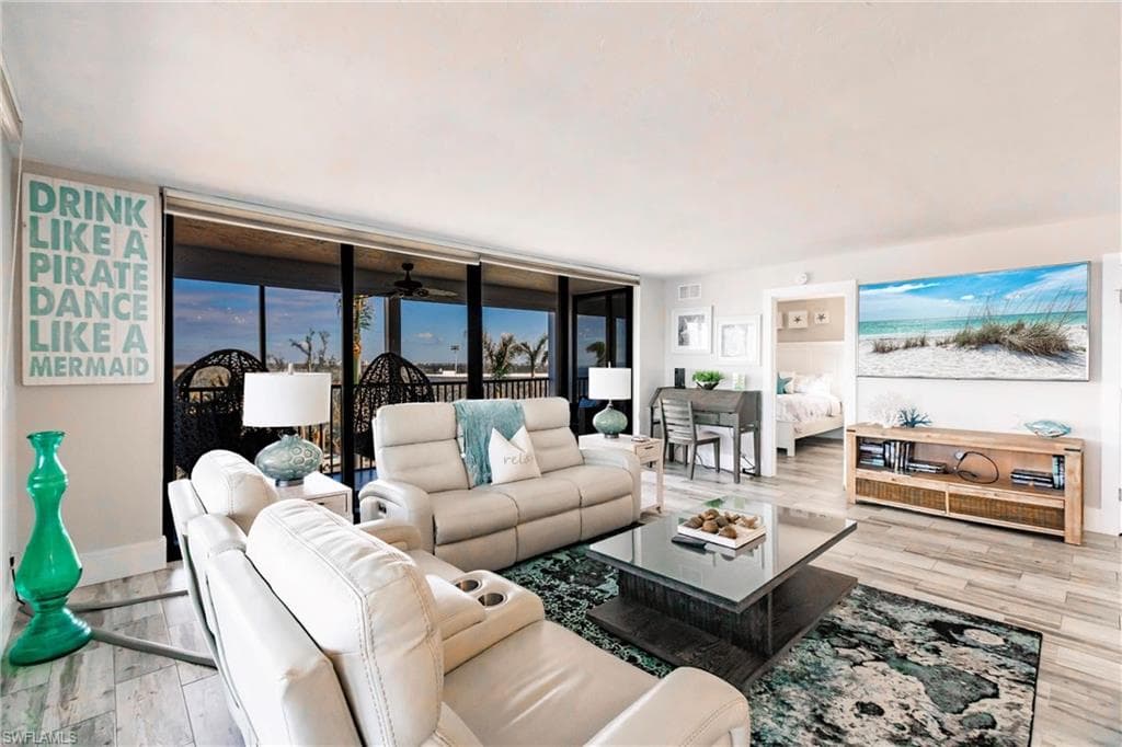 17170 Harbour Point DR 437-5