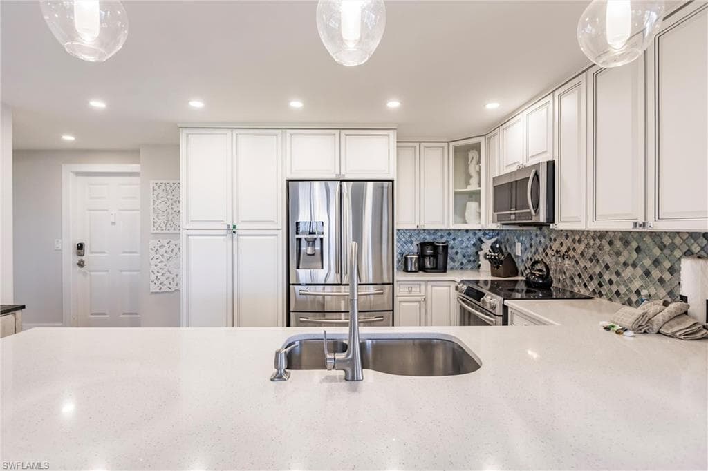 17170 Harbour Point DR 437-11