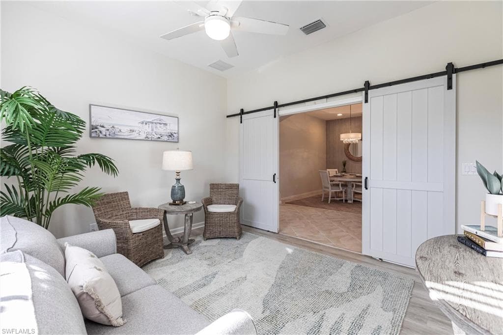 3920 Lakeview Isle CT-26