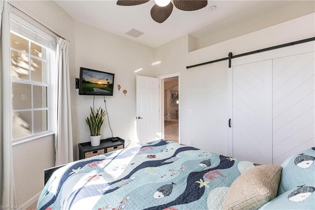 3920 Lakeview Isle CT-30