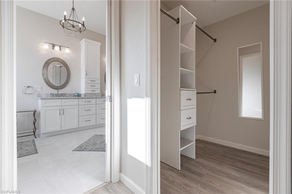 3920 Lakeview Isle CT-21