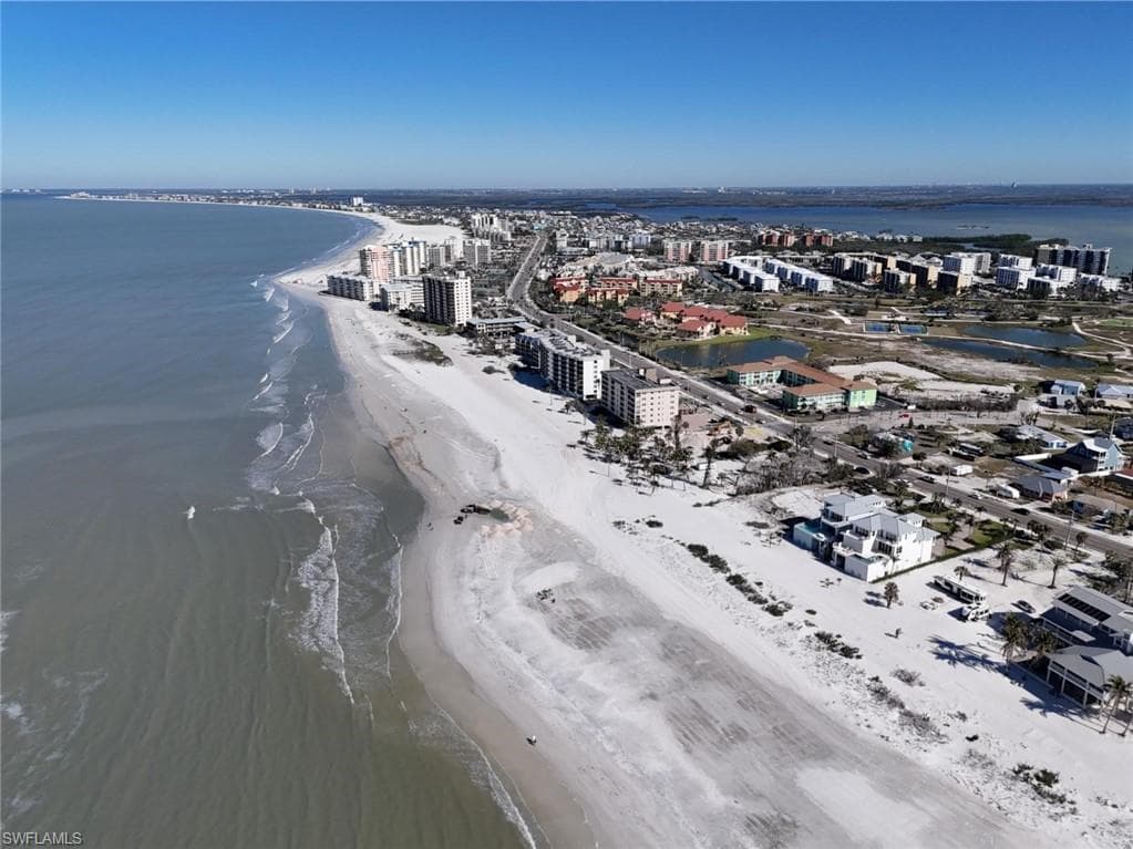 7798 Estero BLVD-13