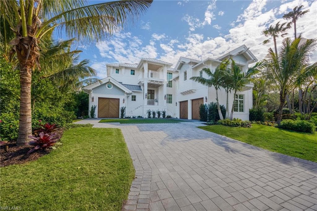 3295 Gordon DR-2