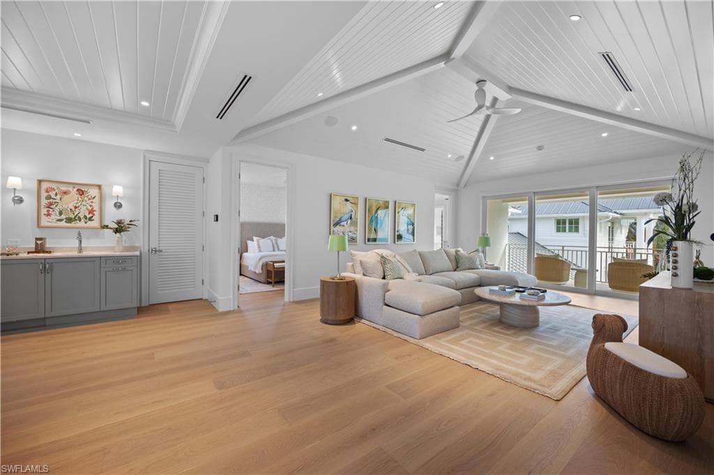 3295 Gordon DR-28