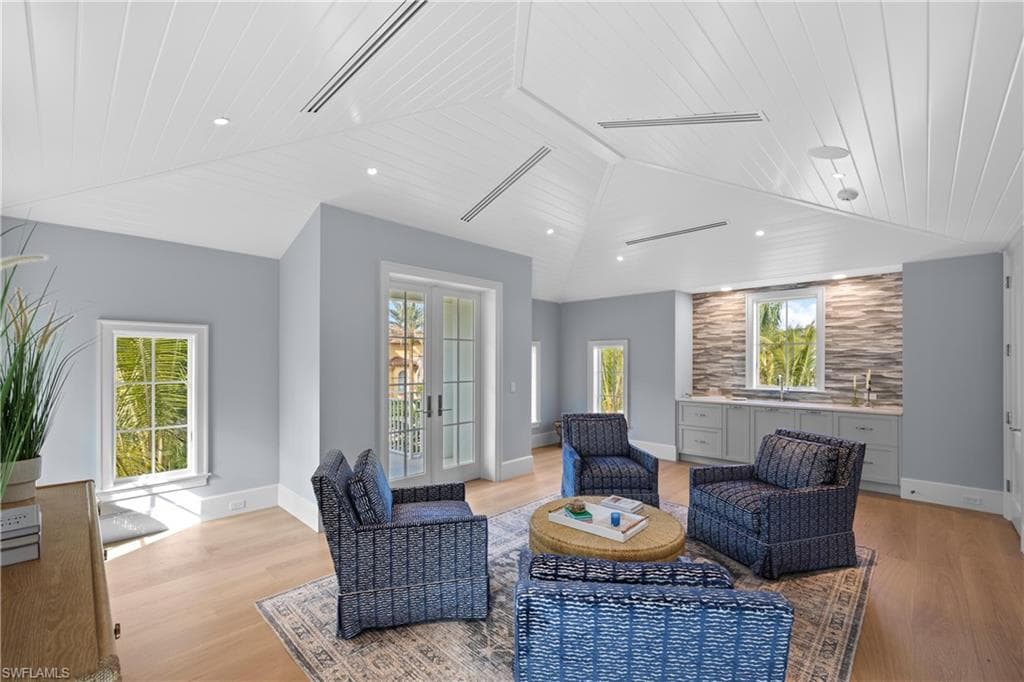 3295 Gordon DR-30