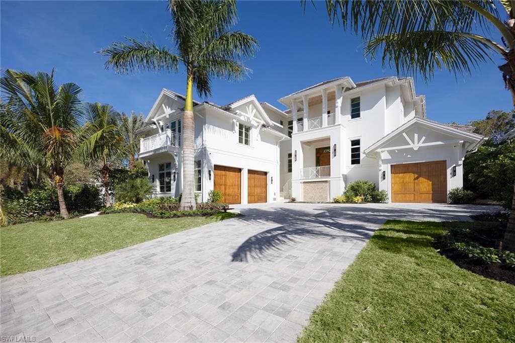 3277 Gordon DR-4