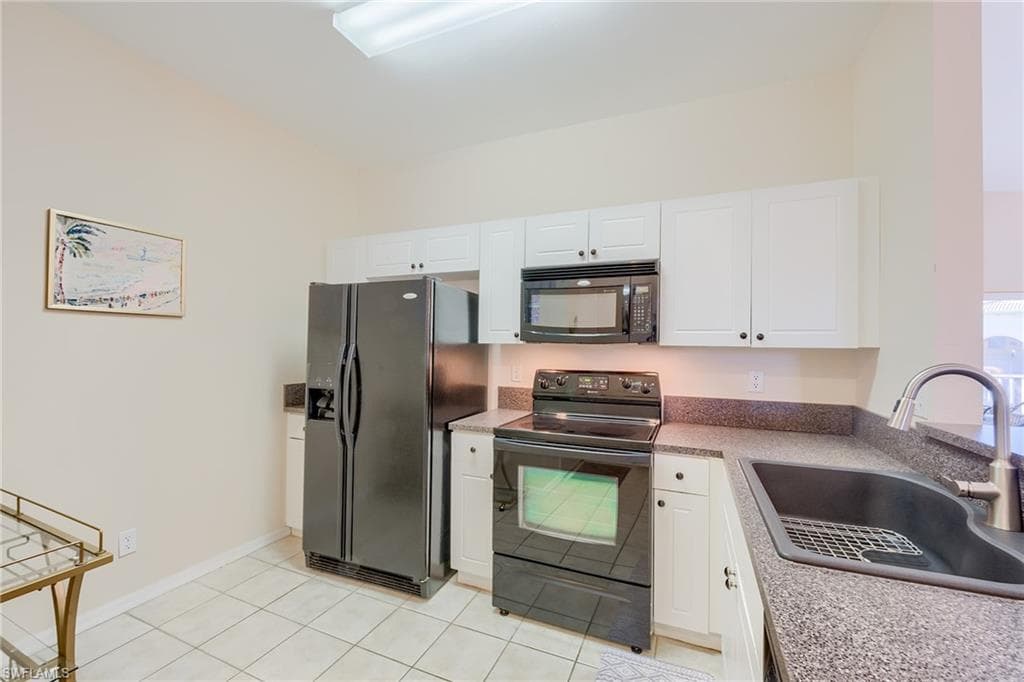 4241 Bellasol CIR 1922-23