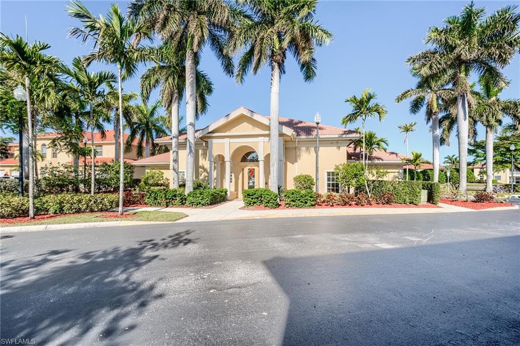 4241 Bellasol CIR 1922-2