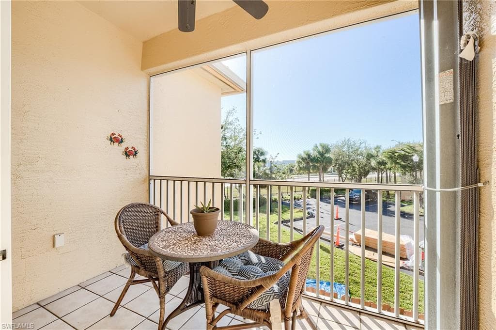 4241 Bellasol CIR 1922-26