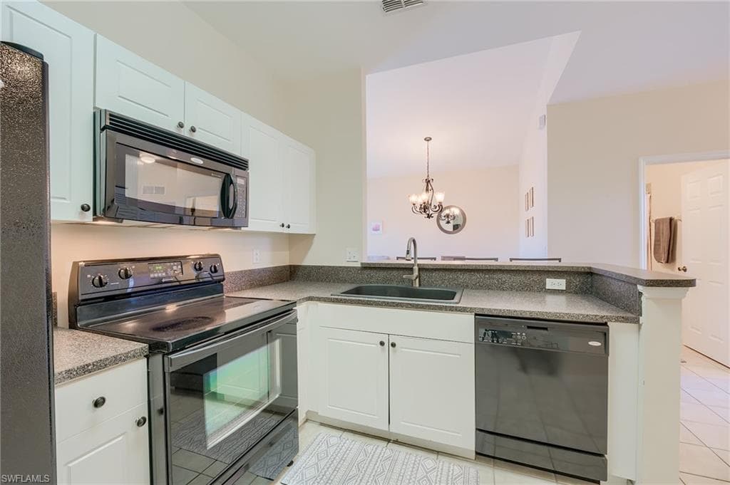 4241 Bellasol CIR 1922-22