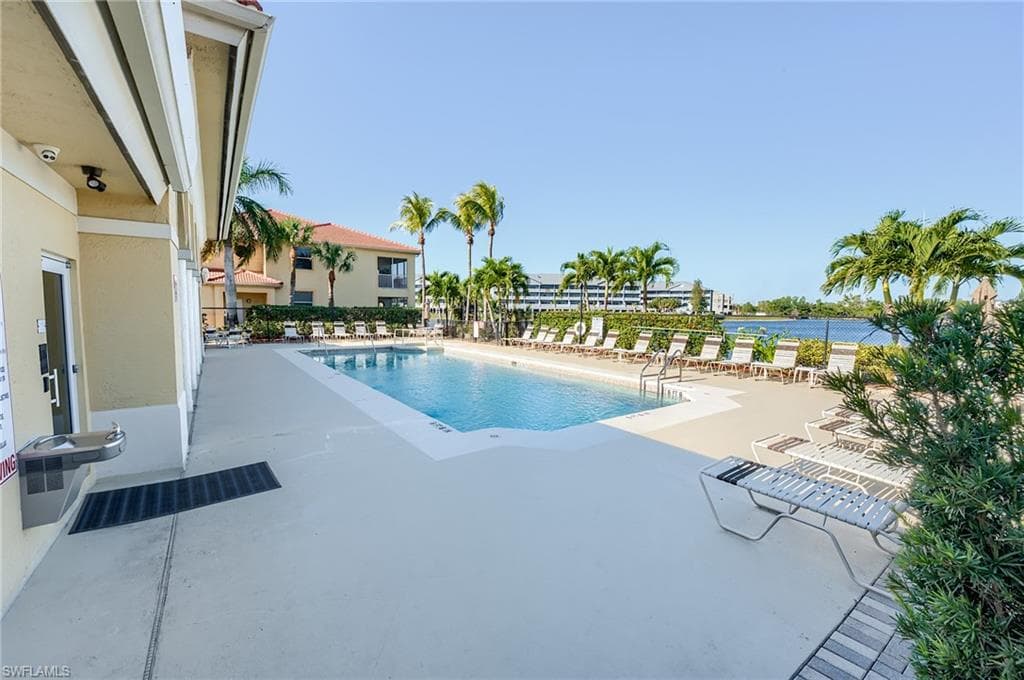 4241 Bellasol CIR 1922-1