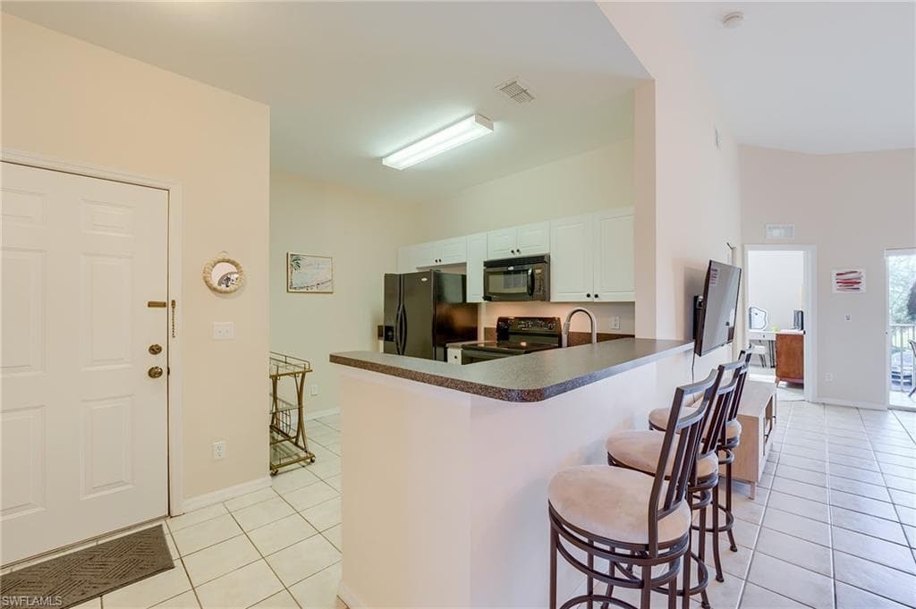 4241 Bellasol CIR 1922-20