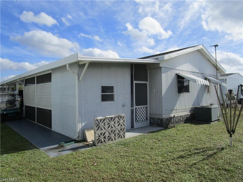 16015 Tangelo WAY-34